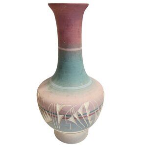 Vintage Signed Navajo Southwestern Hand-Painted Pastel Vase Made in the USA READ